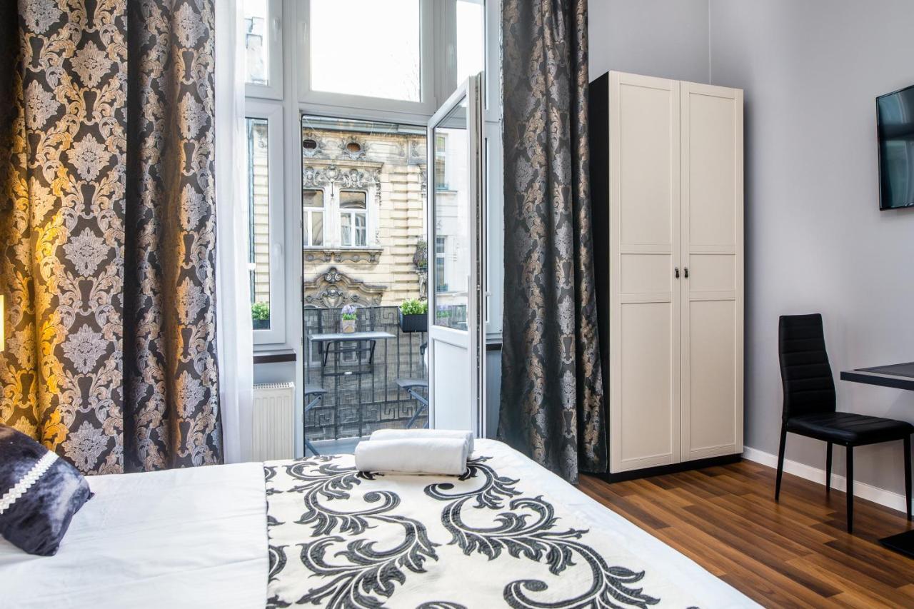Tribeca City Center Apartments Красков Екстериор снимка