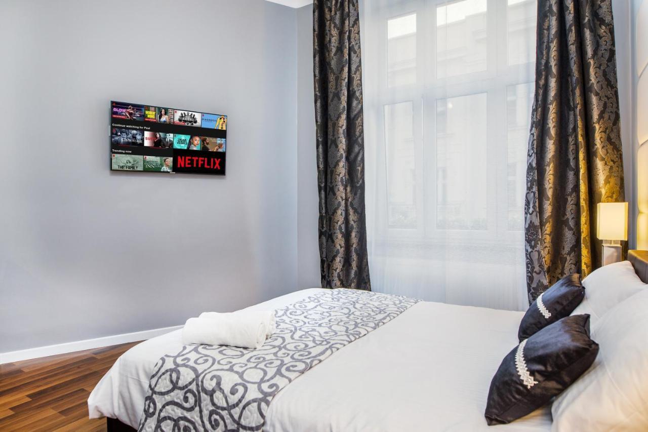 Tribeca City Center Apartments Красков Екстериор снимка
