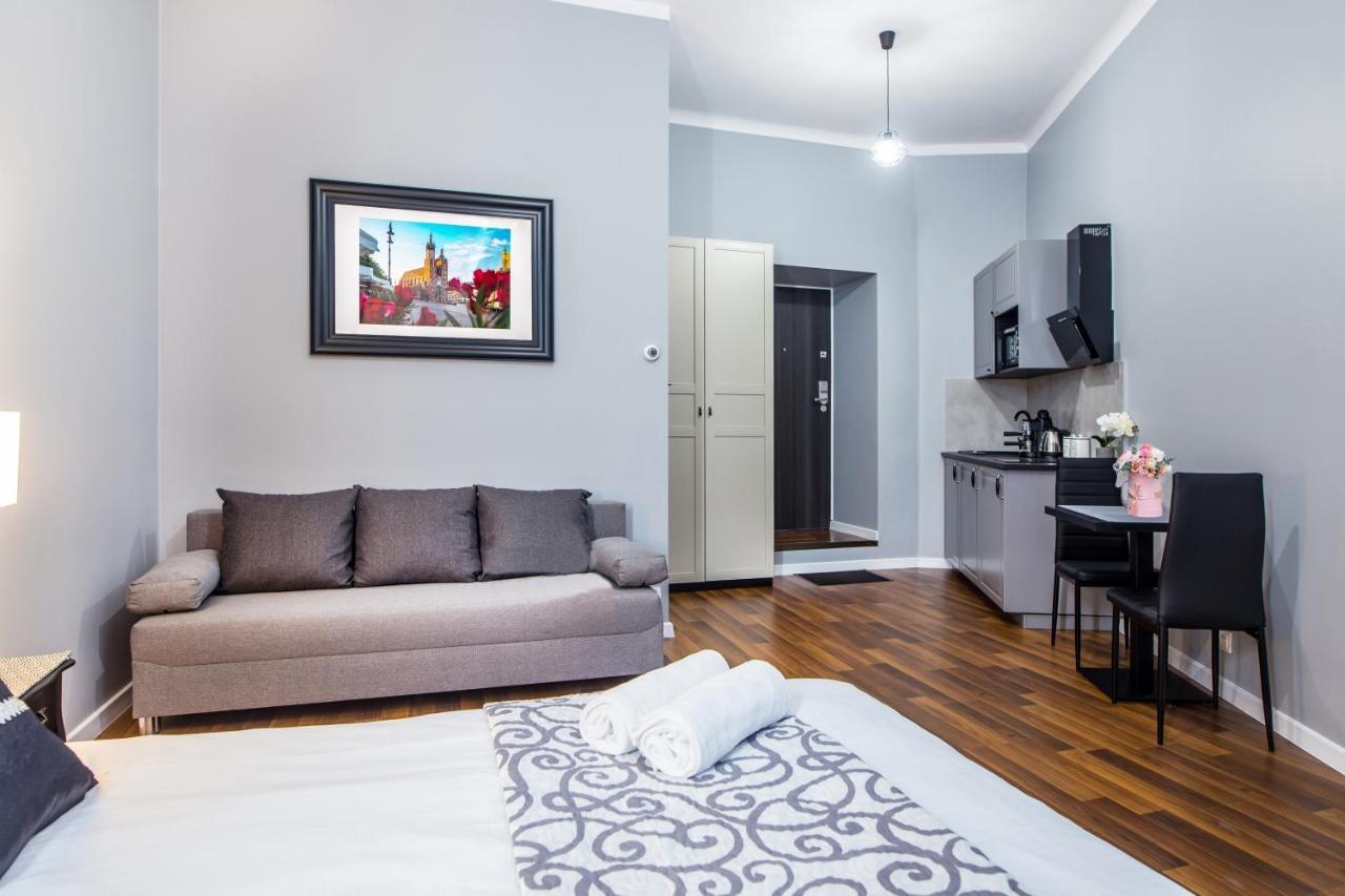 Tribeca City Center Apartments Красков Екстериор снимка