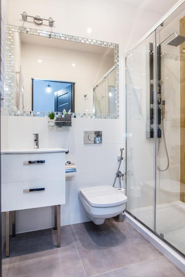 Tribeca City Center Apartments Красков Екстериор снимка