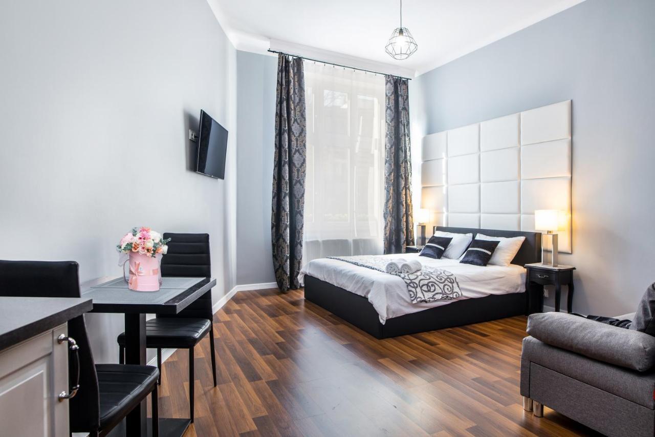 Tribeca City Center Apartments Красков Екстериор снимка