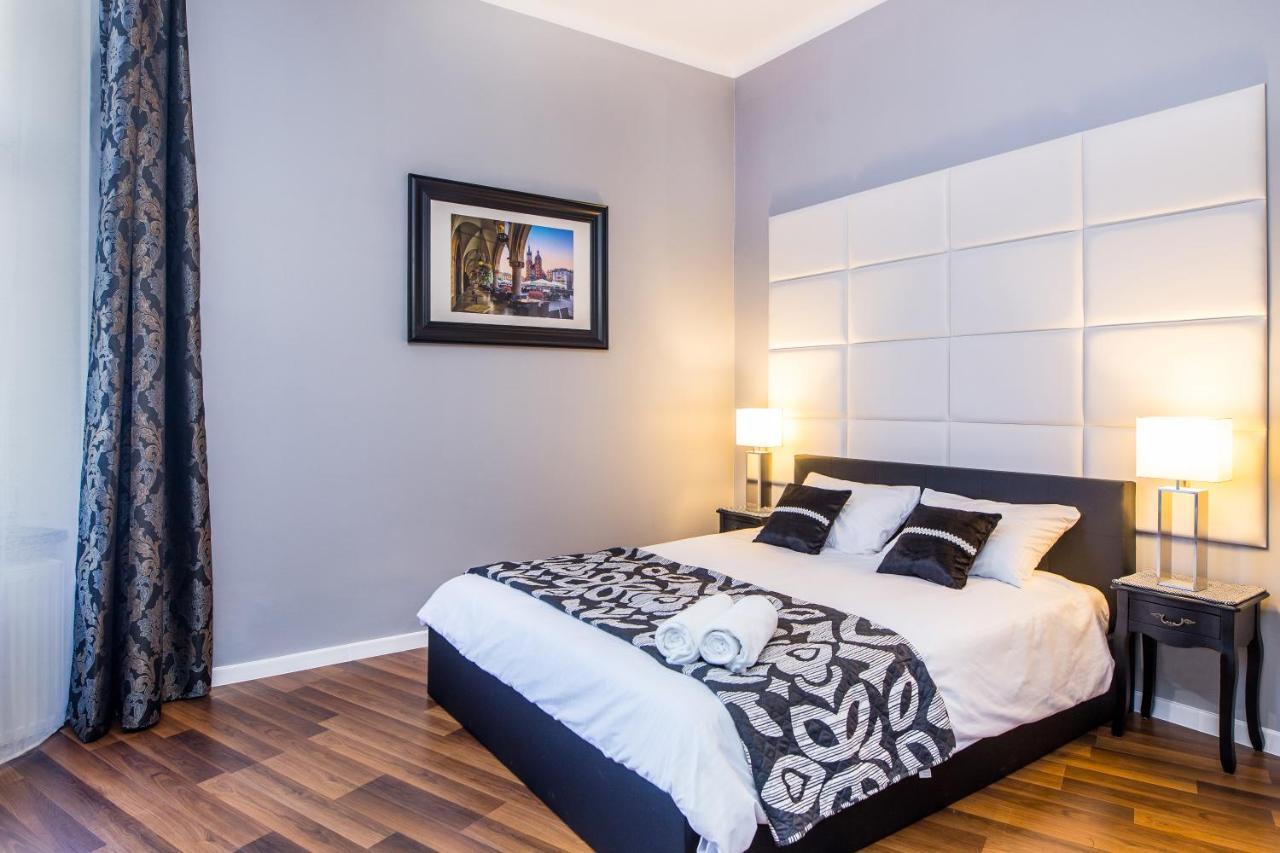 Tribeca City Center Apartments Красков Екстериор снимка